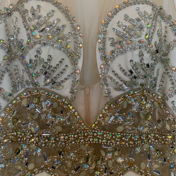 White Evening Gown Prom dress - Picture 7 of 7